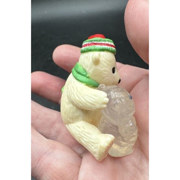 Hallmark Christmas Merry Miniatures 1987 POLAR BEAR Artist Sculptor Cub -S1M - Picture 3 of 8